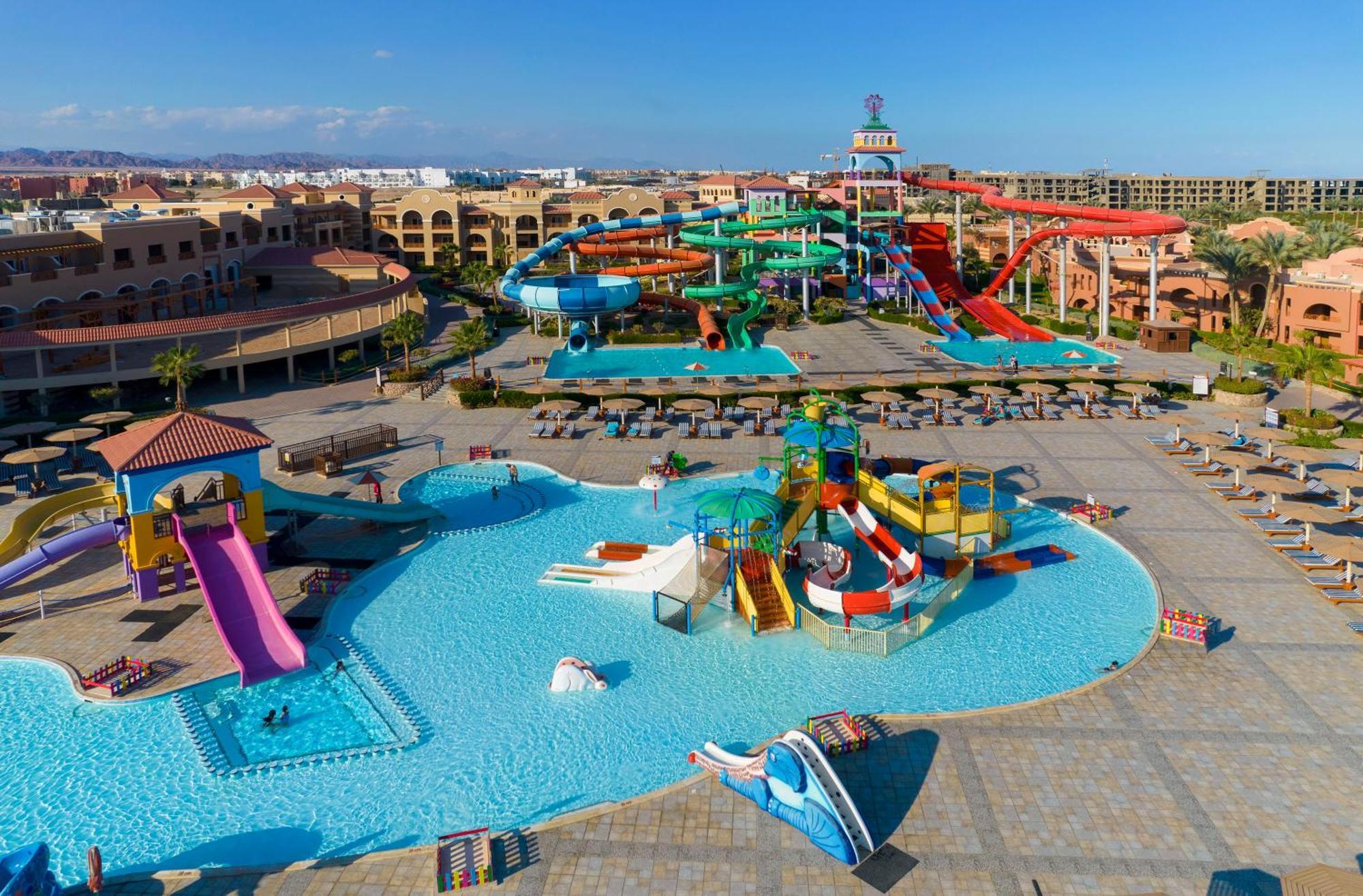 Готель Charmillion Gardens Aquapark Шарм-еш-Шейх Екстер'єр фото Aerial view of the park