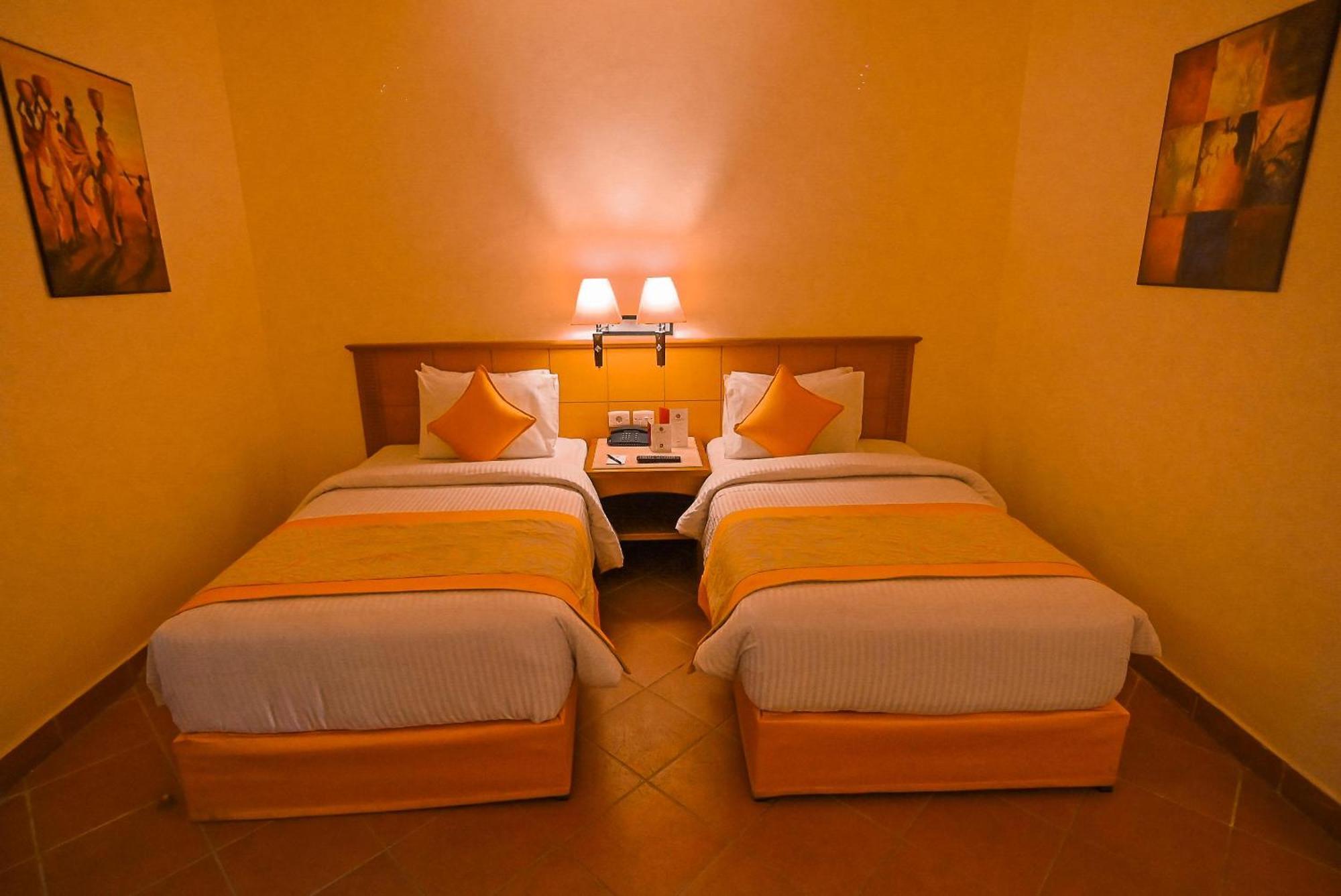 Готель Charmillion Gardens Aquapark Шарм-еш-Шейх Екстер'єр фото A room at the hotel