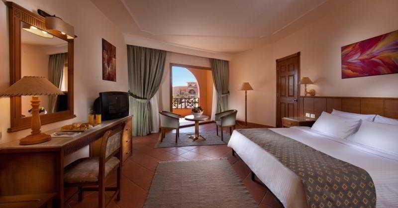 Готель Charmillion Gardens Aquapark Шарм-еш-Шейх Екстер'єр фото A room at the hotel